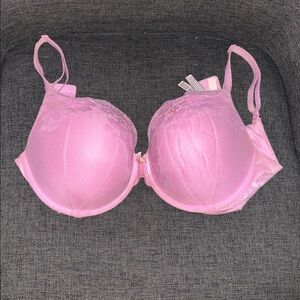 Victoria's Secret Gorgeous pushup bra 36DDD light pink lace over bright pink